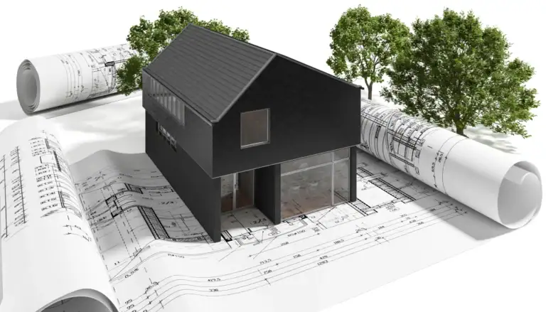 Moderne arkitekttegning av prefabrikkhus med omgitt av grønne trær og byggeplaner, illustrerer innovativ snittarkitektur og bærekraftige boligdesign.